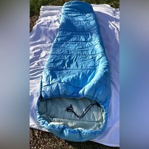 SlumberJack Unisex sleeping mummy bag. Adult size